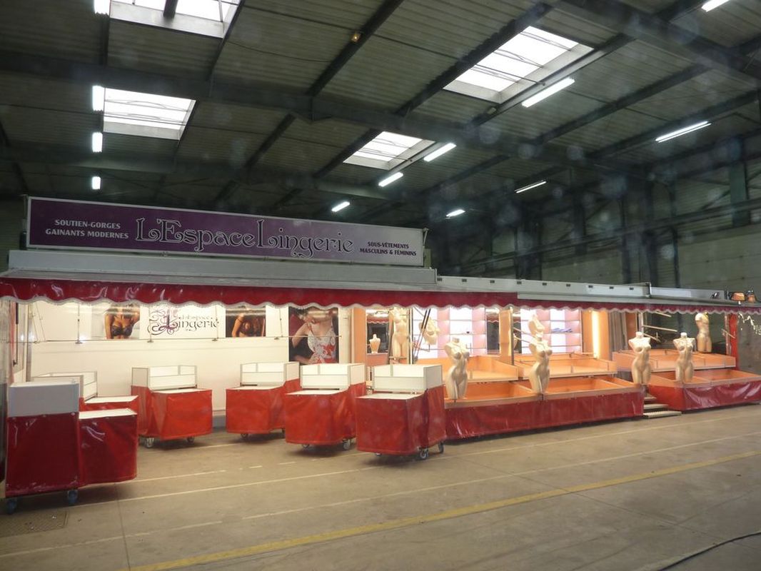Camion d'occasion textile panoramique - 760