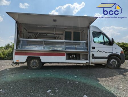 camion de tournée Renault Master 3m70