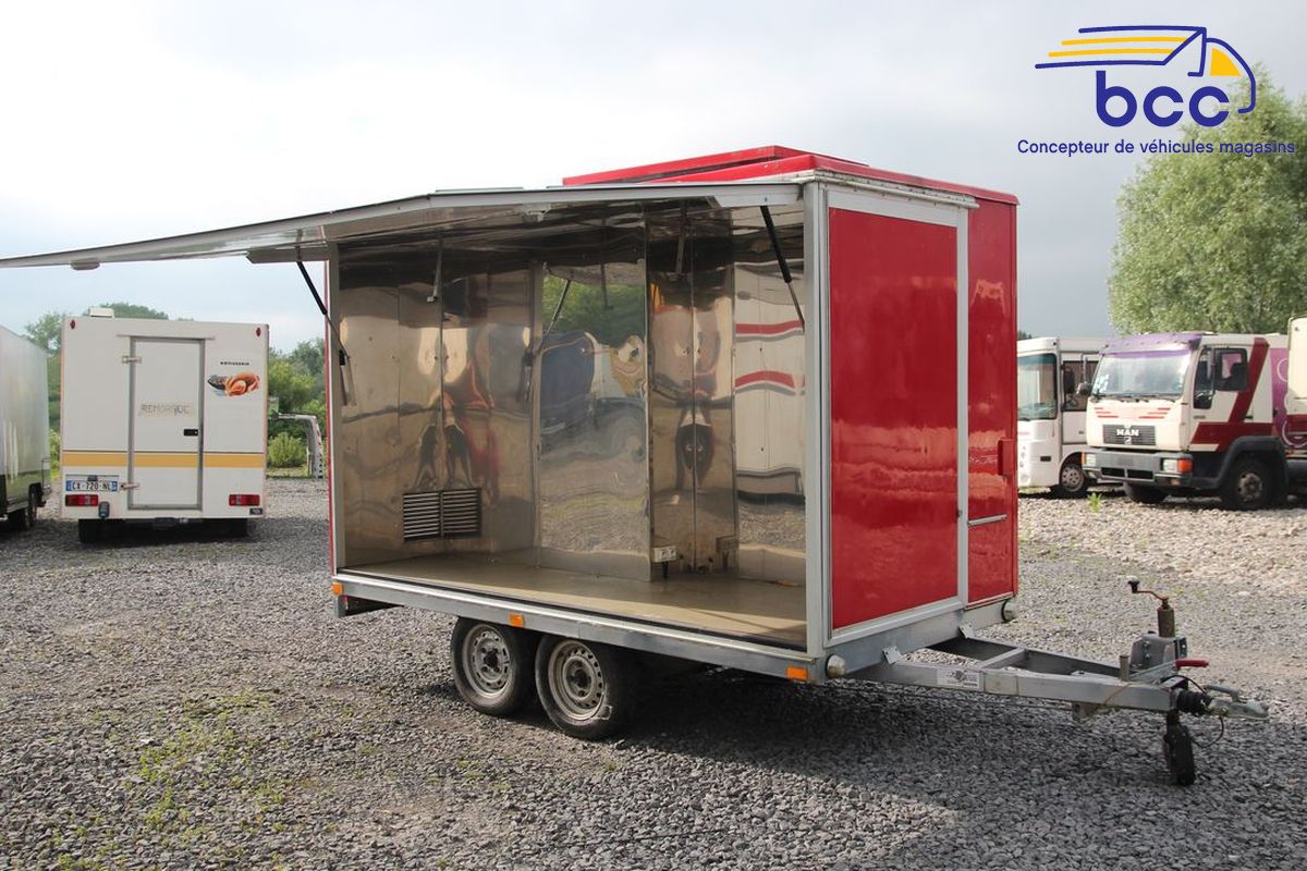 Espace de cuisson inox – foodtruck rôtisserie