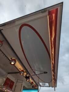 Volet décoré avec LED intégrée