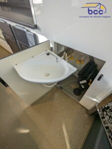 Lavabo intégré – porte latérale