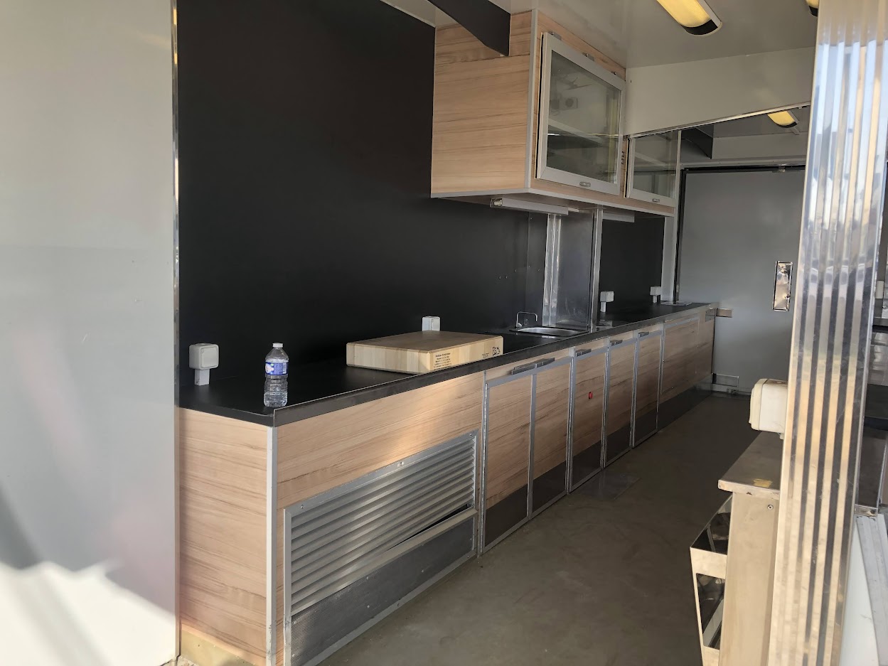 mobilier bois container marché
