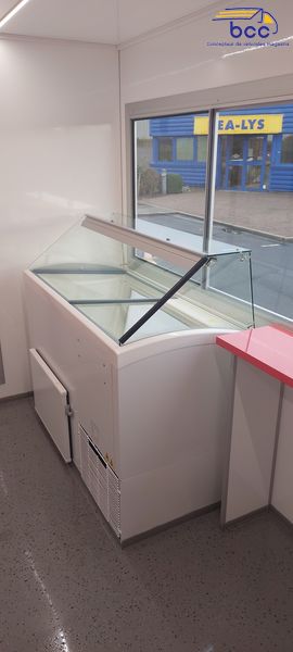 vitrine à glaces camion glacier