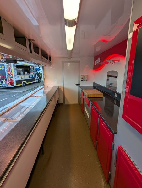 intérieur camion boucherie marché