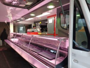 vue globale camion marché