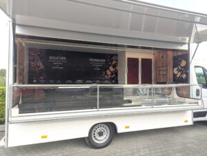 décor boucherie dans camion magasin